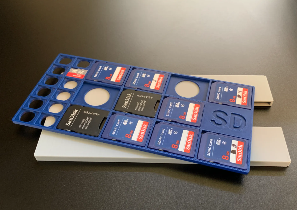 Micro Sd Wallet — 3D printed by Moon Studio 3D
